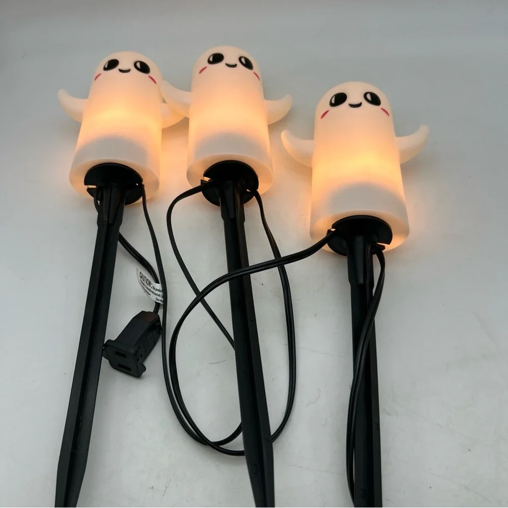 3-Halloween 6” Cute Friendly Blow Mold Ghost Pathway Lights Outdoors Works Great